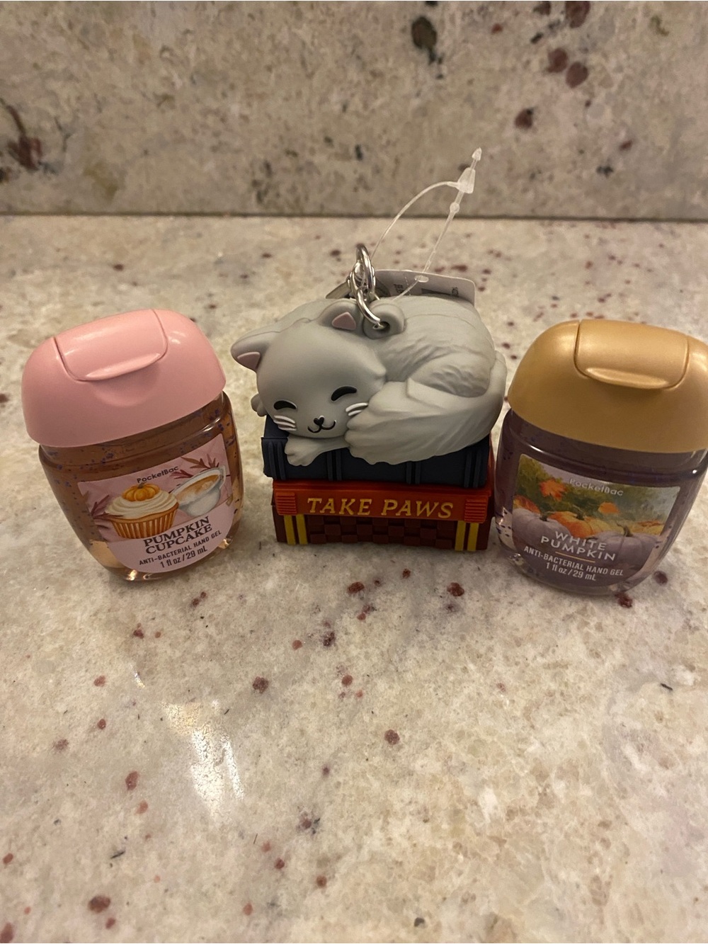 Bath & Body Works set cat bag charm gel holder and 2 assorted hand gels NWT - Picture 6 of 6